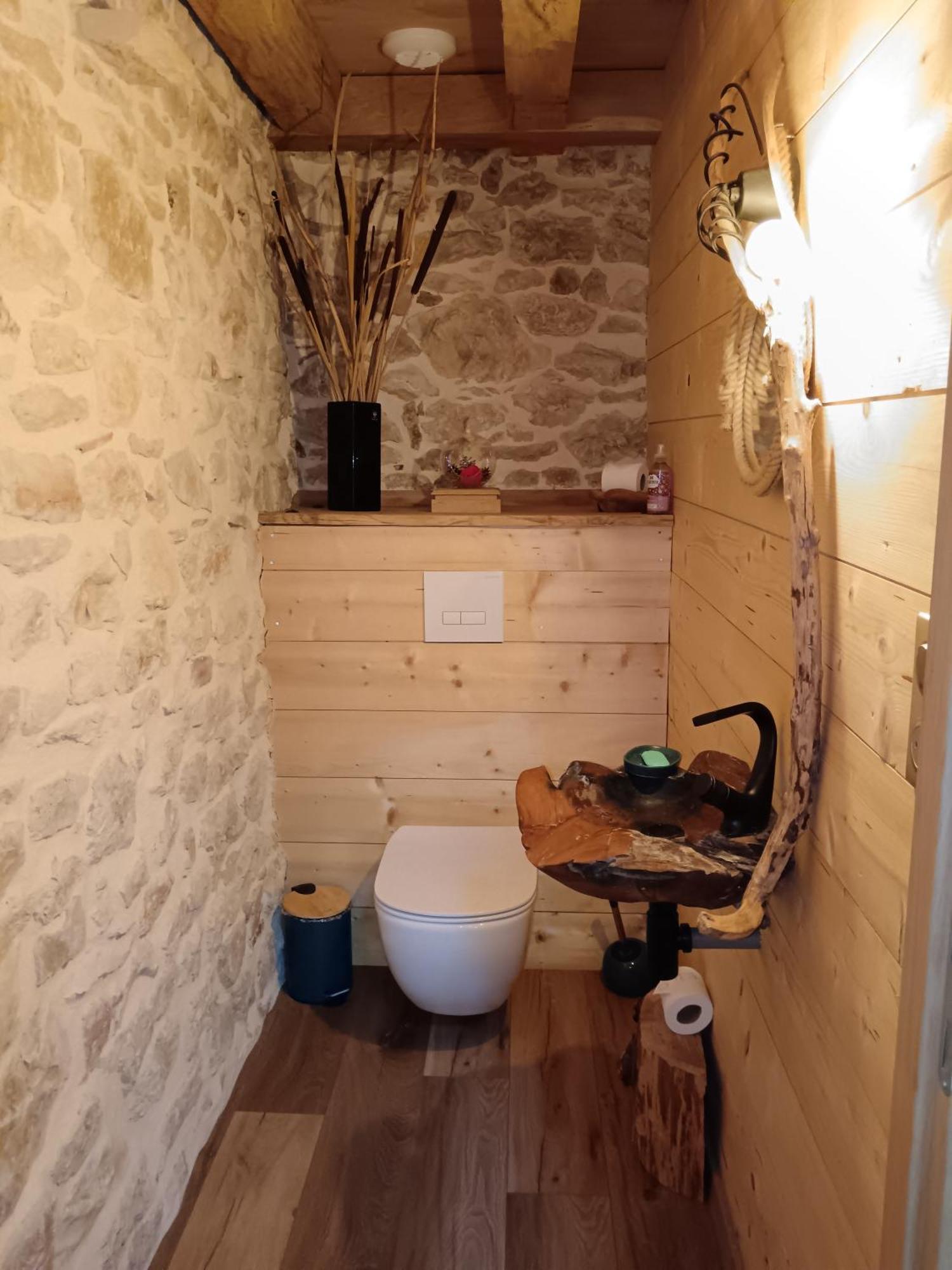 Domaine Moulin De Quincenat Apartment Champagnat  Екстериор снимка