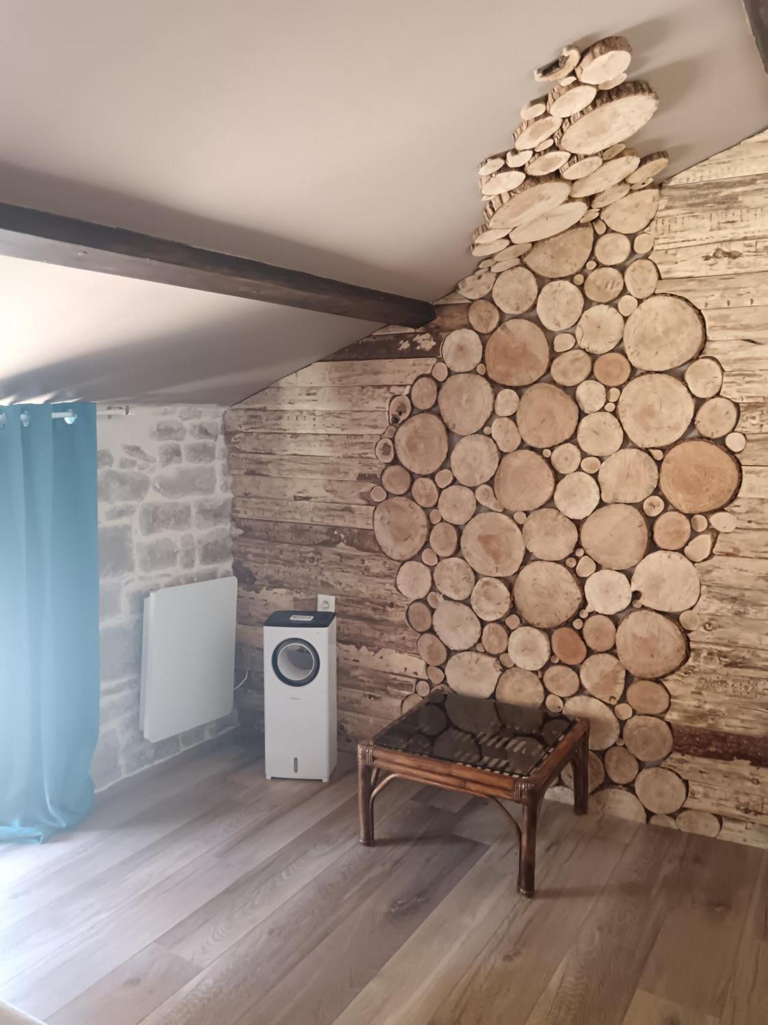 Domaine Moulin De Quincenat Apartment Champagnat  Екстериор снимка